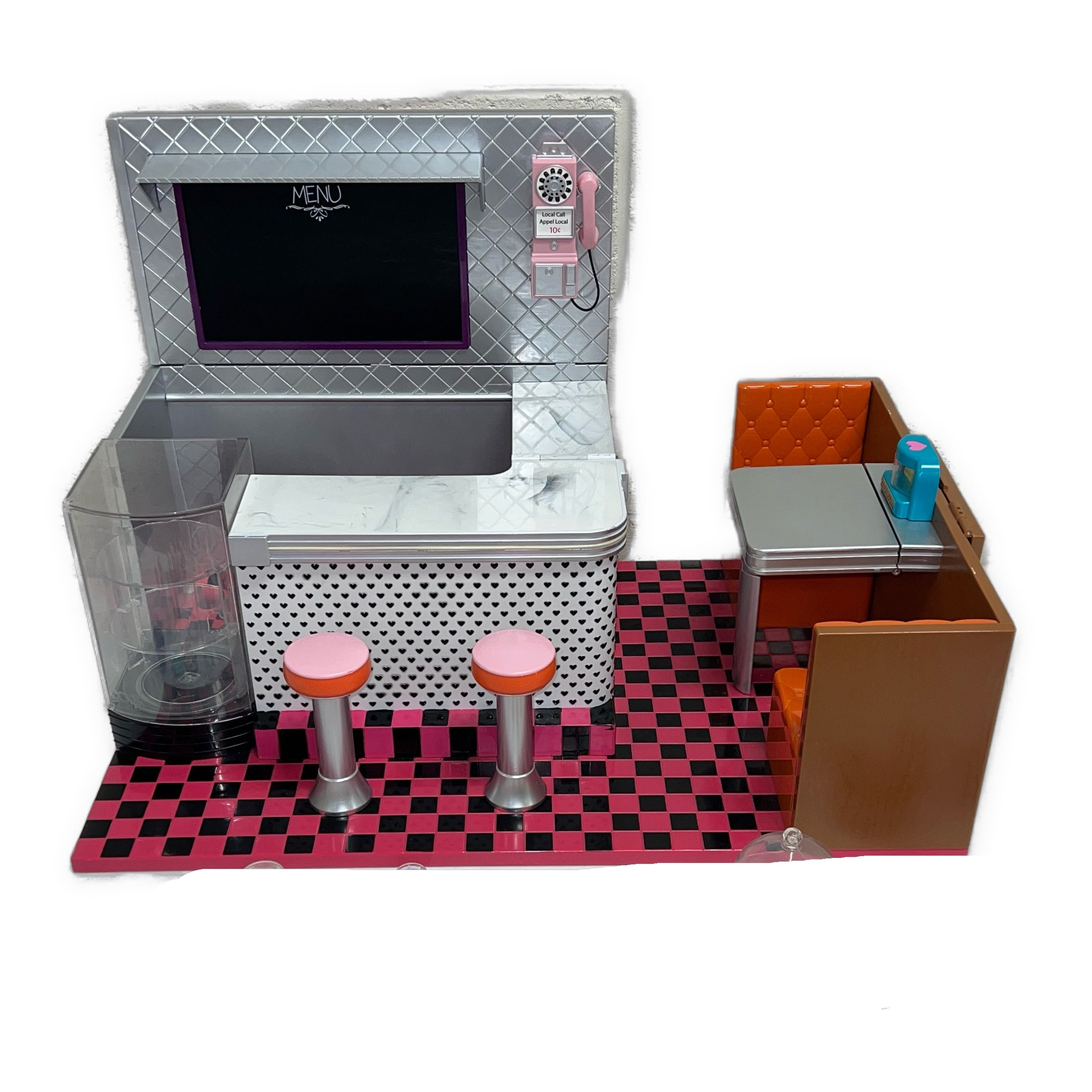 Our Generation "Bite to Eat" Retro Diner + Accessories Chameleon Kids